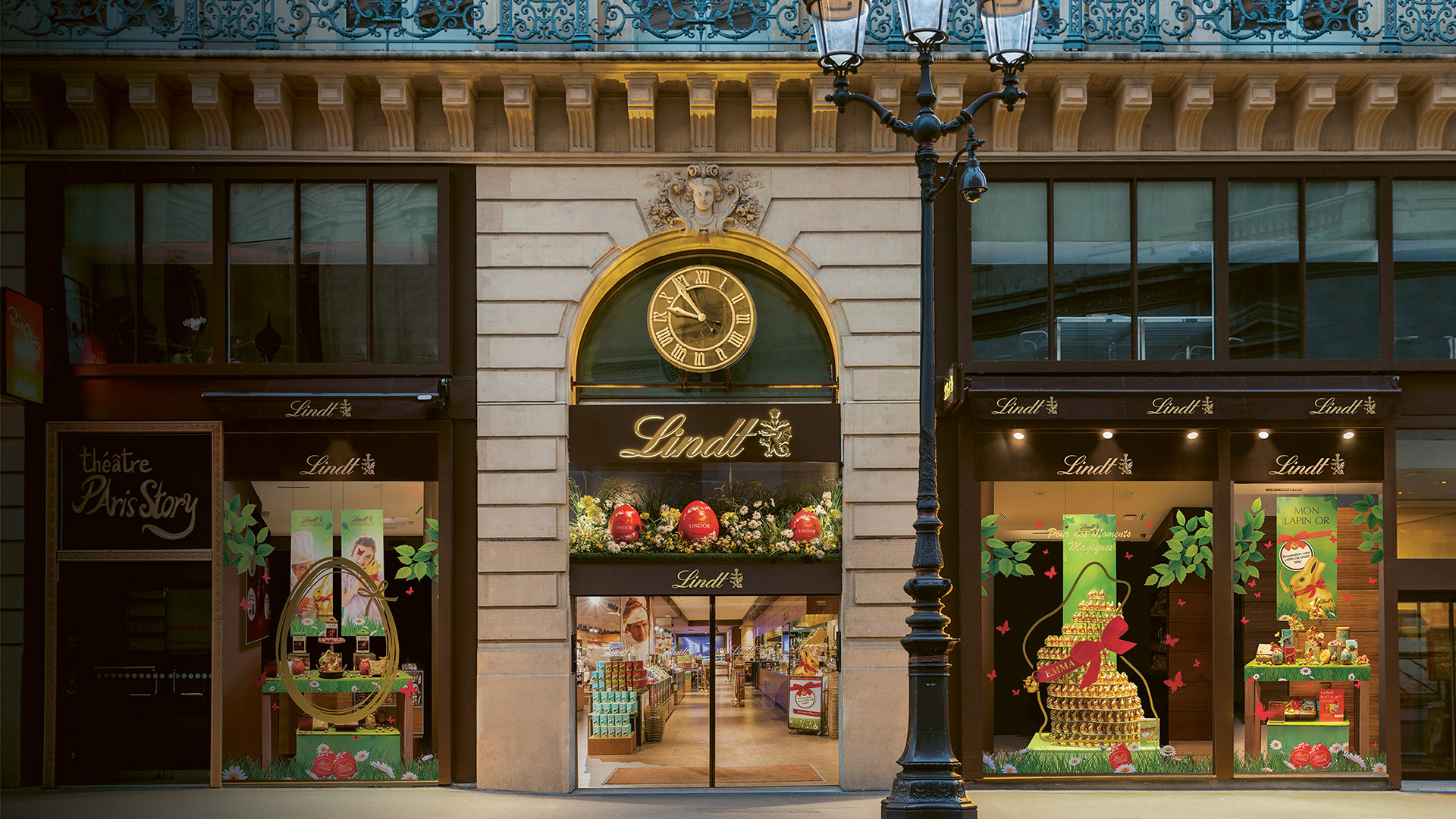 Lindt flagship store in Paris (Photo)